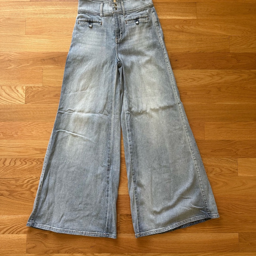 Anthropologie Pilcro High-Rise Light Denim Flare Jeans -Sz 26